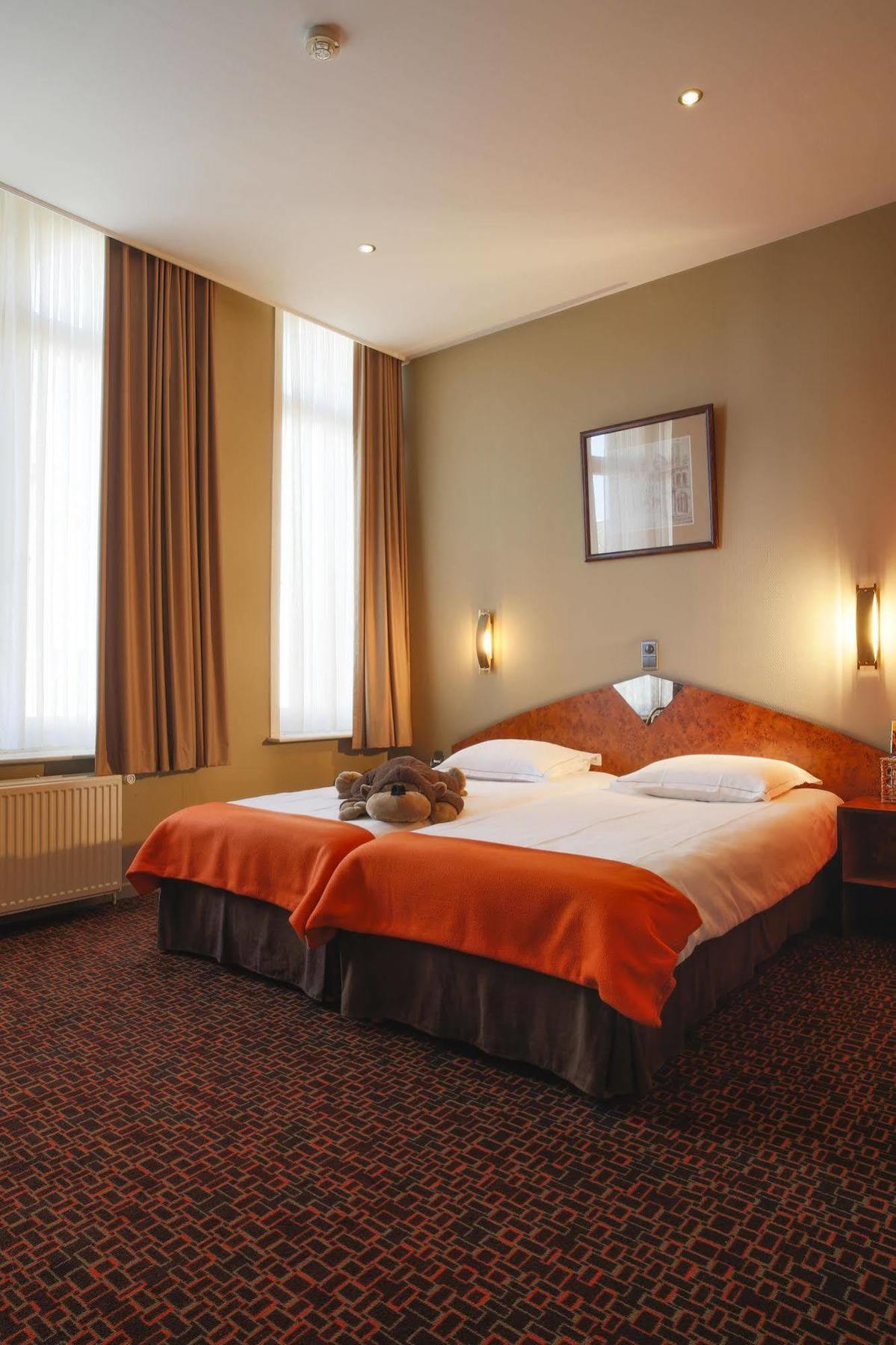Hotel Grupello Geraardsbergen Eksteriør billede